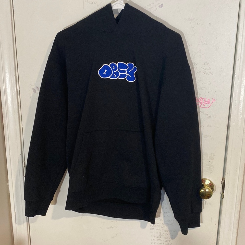 obey Black hoodie